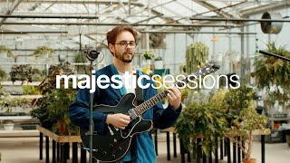 Video thumbnail of "Walker - Sweet Thing (Live) | Majestic Sessions"