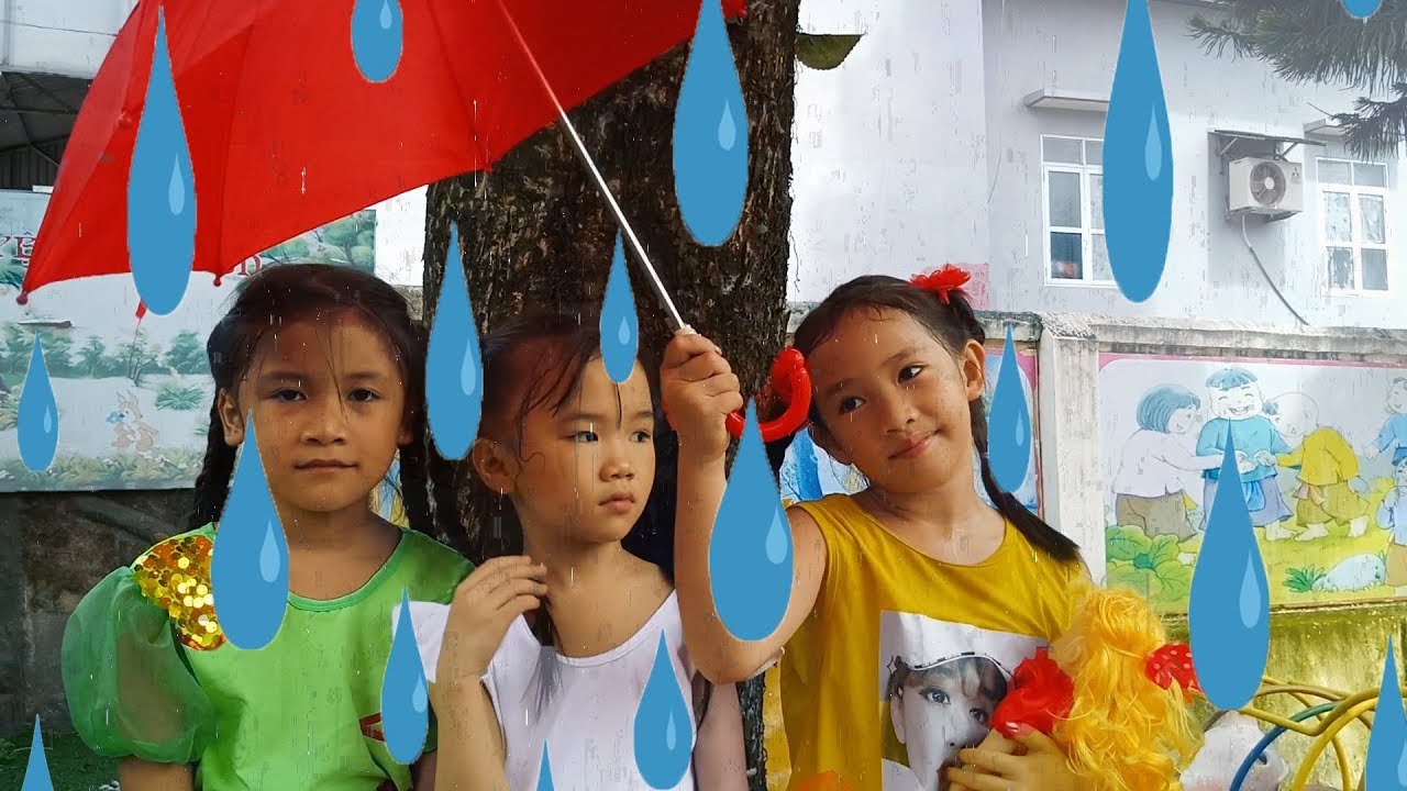 Rain Rain Go Away Song Kids Songs & Nursery Rhymes with Umbrellas And
