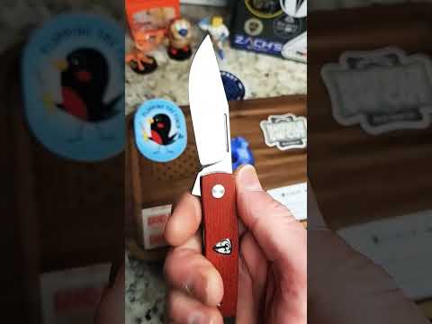Short Unboxing! Finch Hatfield