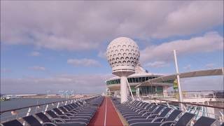 Independence of the Seas Running Track deck