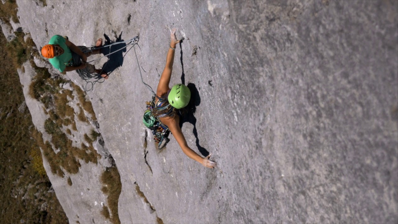 Climbing multipitch Roß- und Buchstein in the norther alps - TRAILER