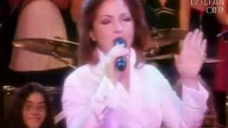 Gloria Estefan - Más Allá (Nuestra Navidad 2007)