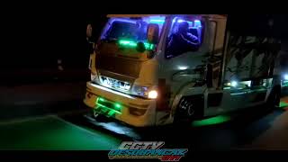 Truk Mbois Bokong Semok Oleng