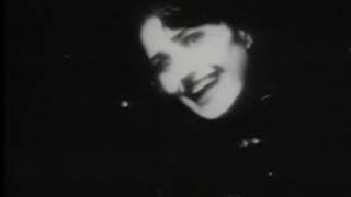 Shakespears Sister - Goodbye Cruel World (Official Video)