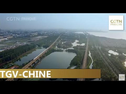 Vidéo: La Chine présente le train le plus rapide du monde