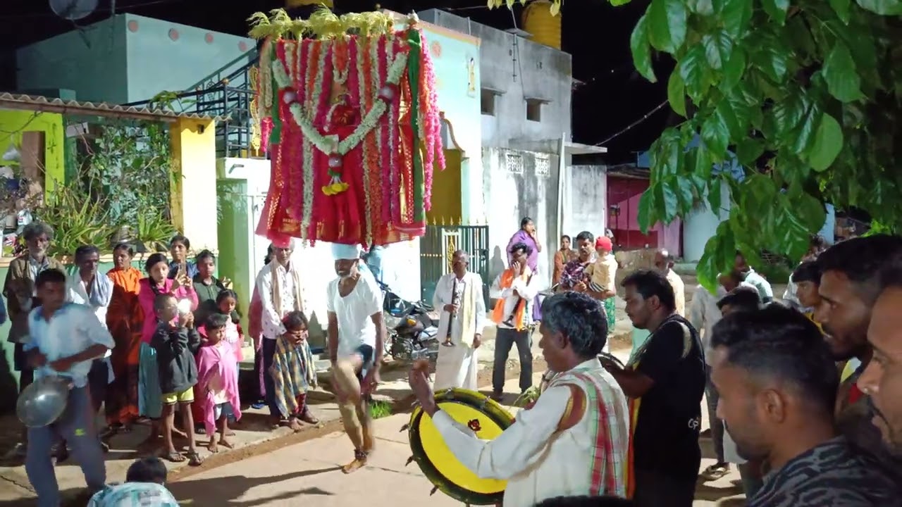 Pooja Kunitha| Village Festival Pooja Kunitha| Cultural Dance | Pooja dance| Chandra Loka