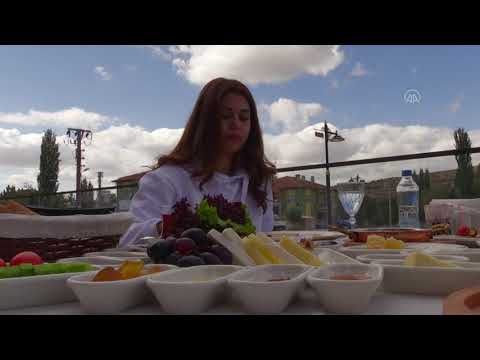 Afyonkarahisar'a gelen turistler güne "Frigya Kahvaltısı"yla başlayacak