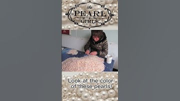 Pearls come in so many colors! 🎨