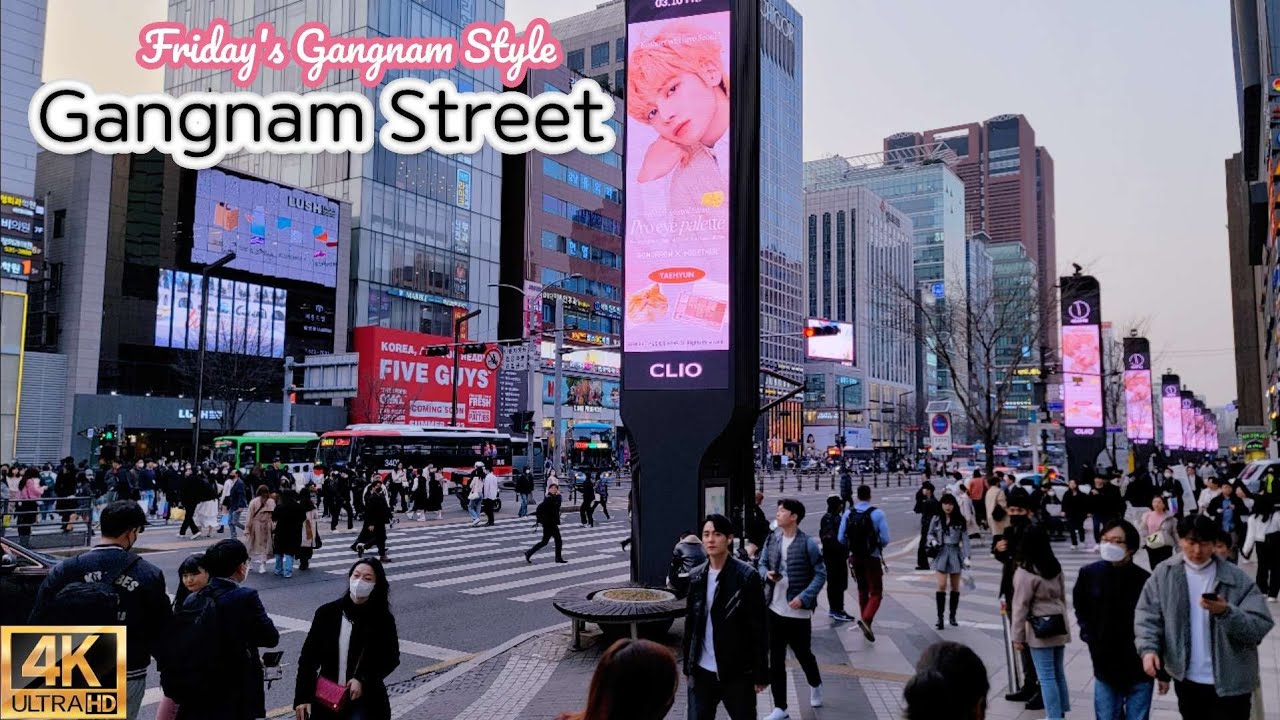 SEOUL KOREA | Friday, Gangnam Street Scene & Gangnam Station | 강남역, 강남거리 | 4k WALK