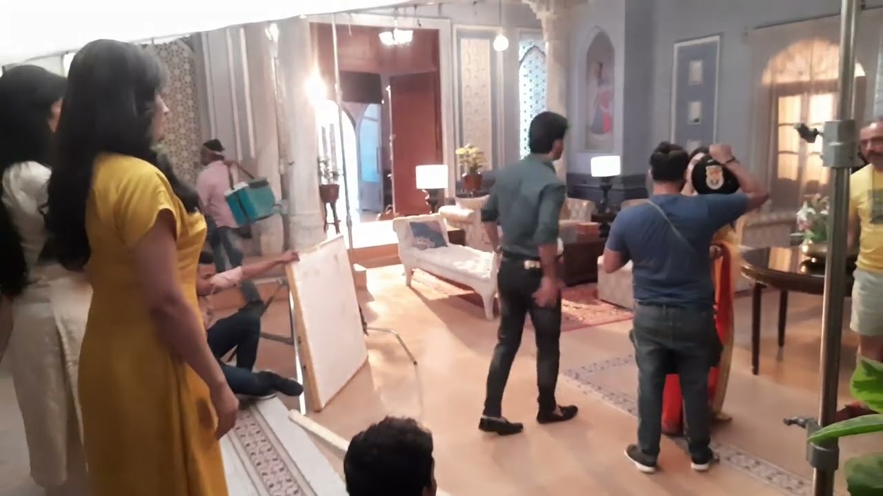 woh Toh  Hai Albelaa on location behind scene kanha $ Sayuri ka ❤