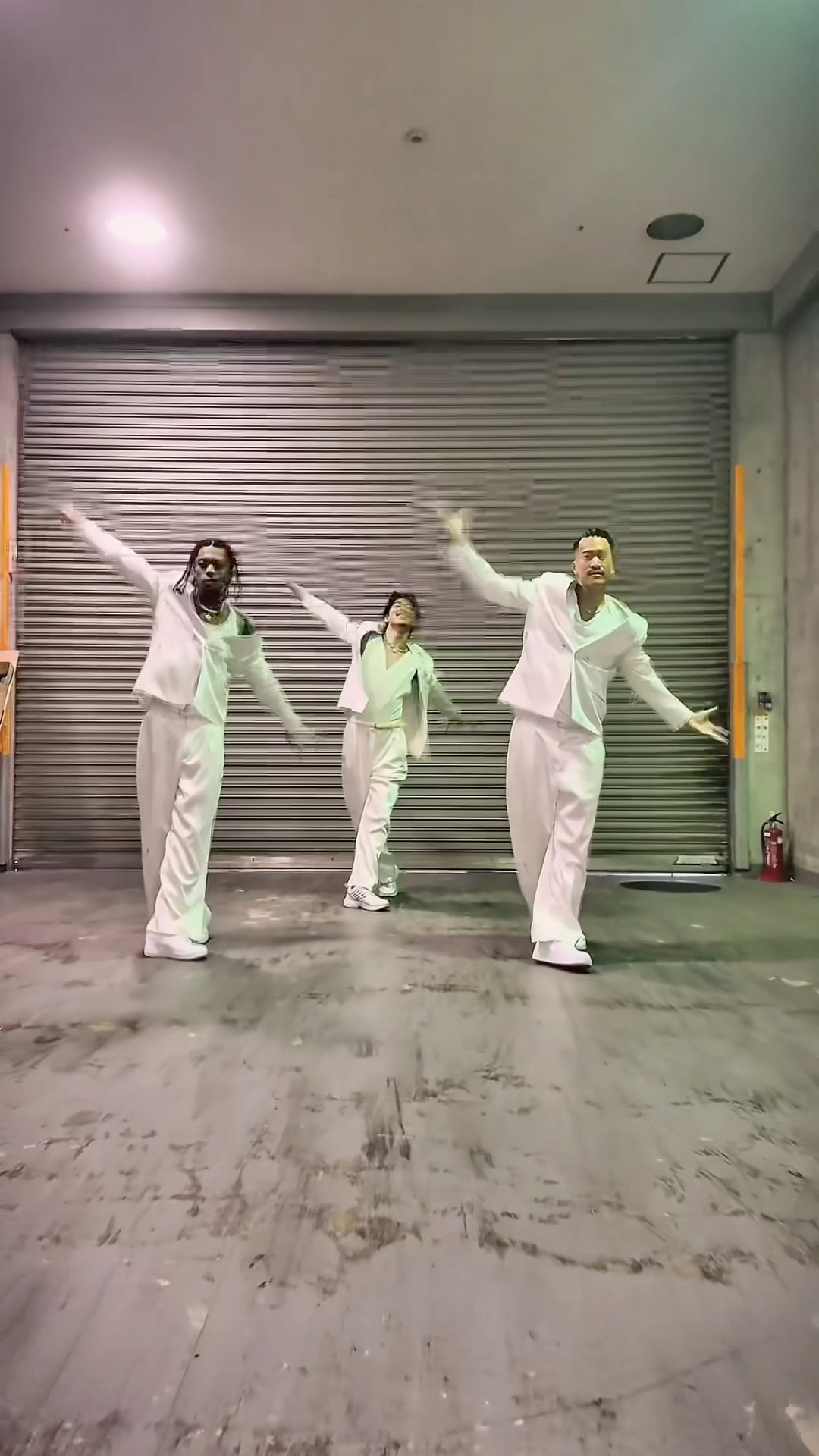 ミュージック EXILETRIBE X(CD)｜GENERATIONS from EXILE TRIBE｜mu-moショップ