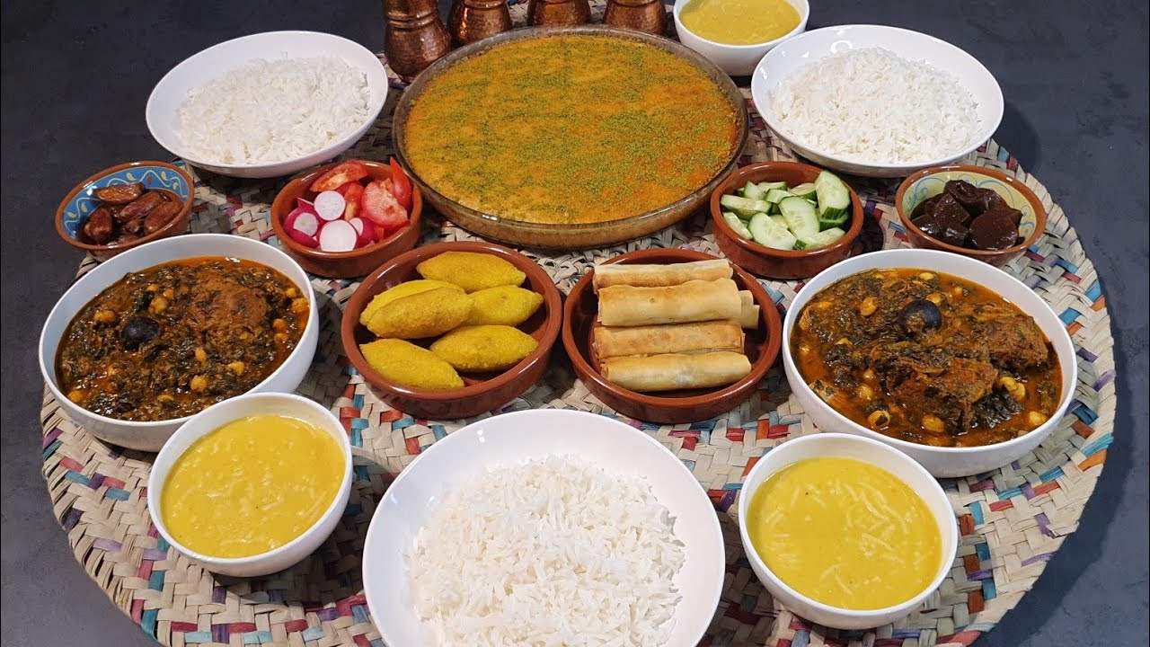 الذ مرقة سبيناغ عالطريقة البغدادية وكبة تمن و بورك وبسبوسة بخلطة مضبوطة مااستغني عنها