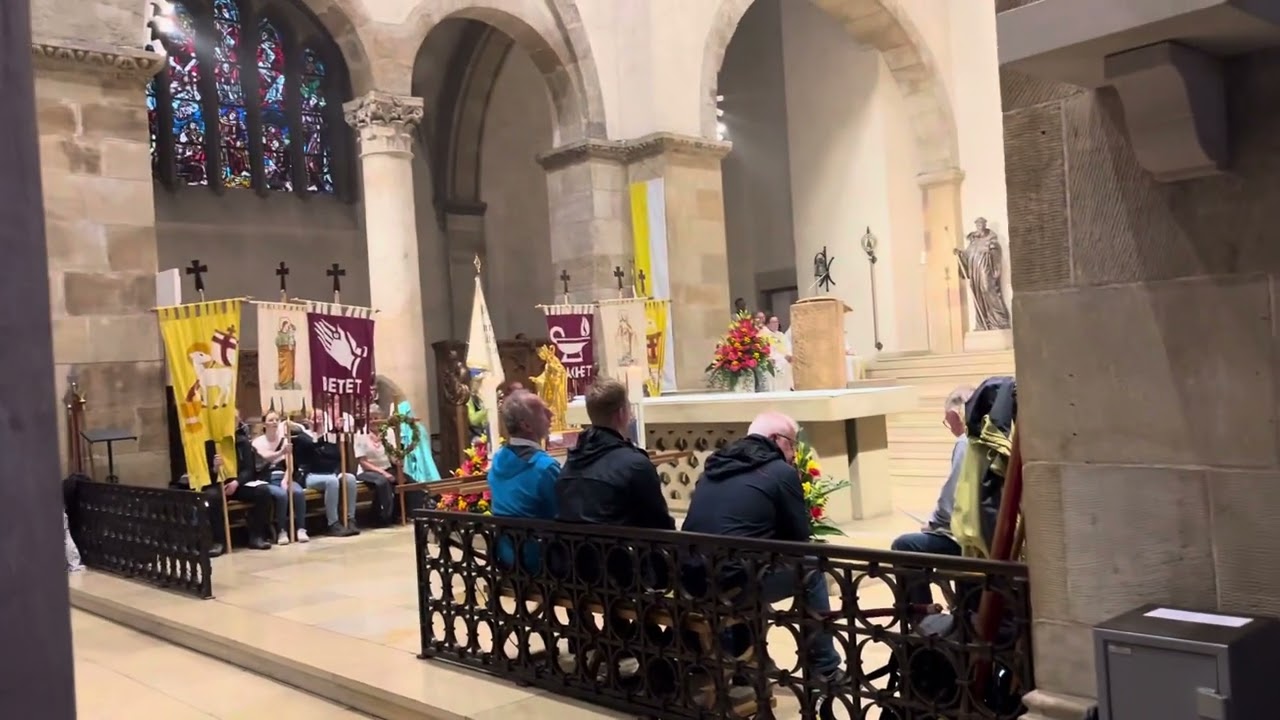 Pontifikalmesse Echternach-Pfingstdienstag 2024- Lauda Jerusalem