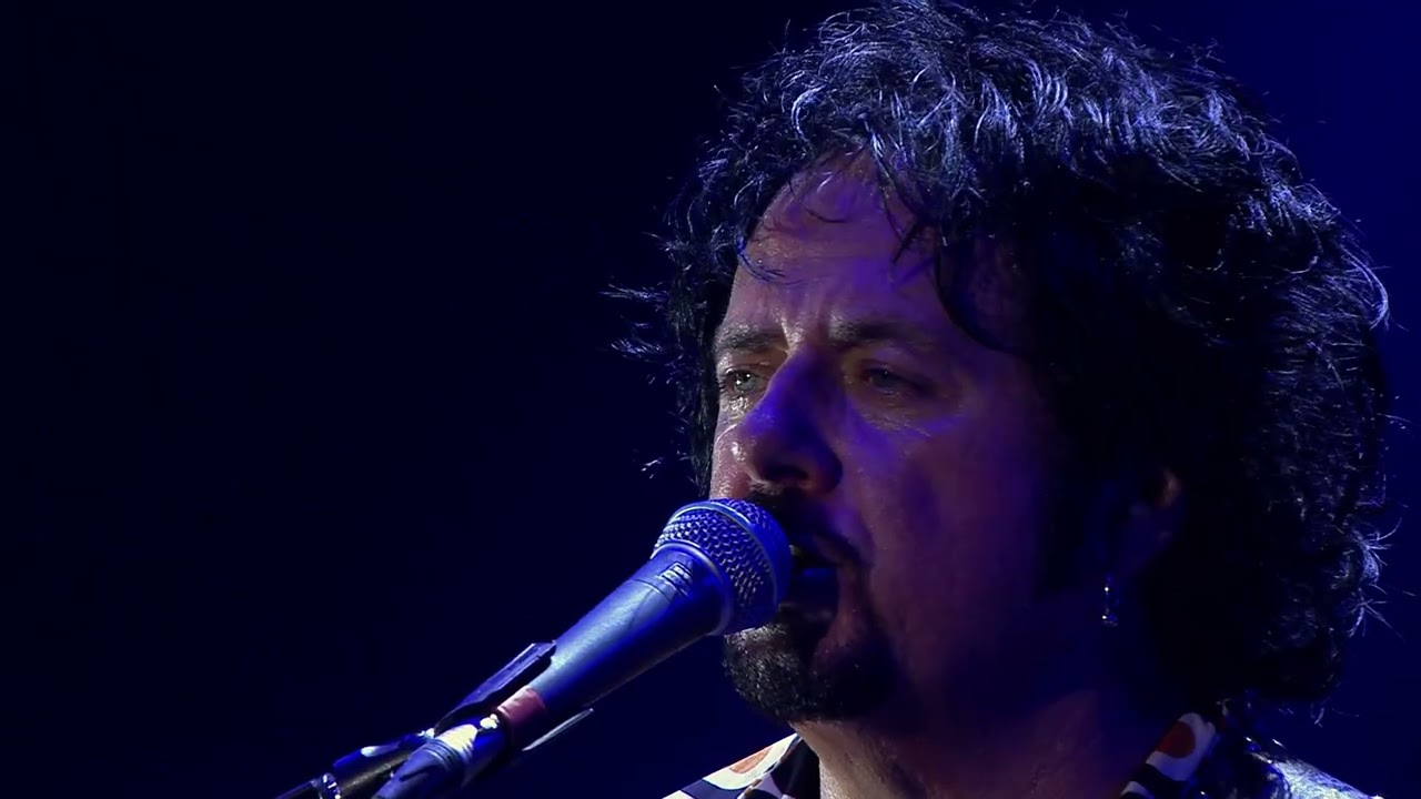 Watch Toto - Better World (Live) (High Definition) on YouTube Watch Toto - Better World (Live) (High Definition) on YouTube