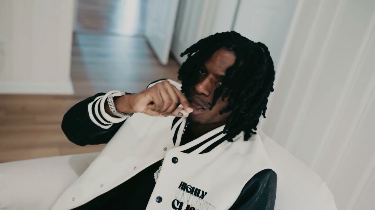 Guarda WL Young King - No Rules (Official Music Video) su YouTube Guarda WL Young King - No Rules (Official Music Video) su YouTube
