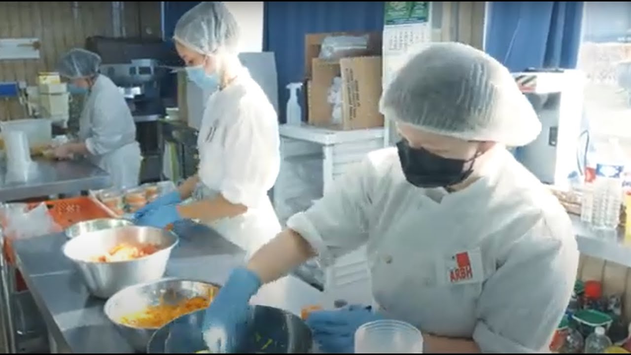 AIDE-CUISINE DE COLLECTIVITE