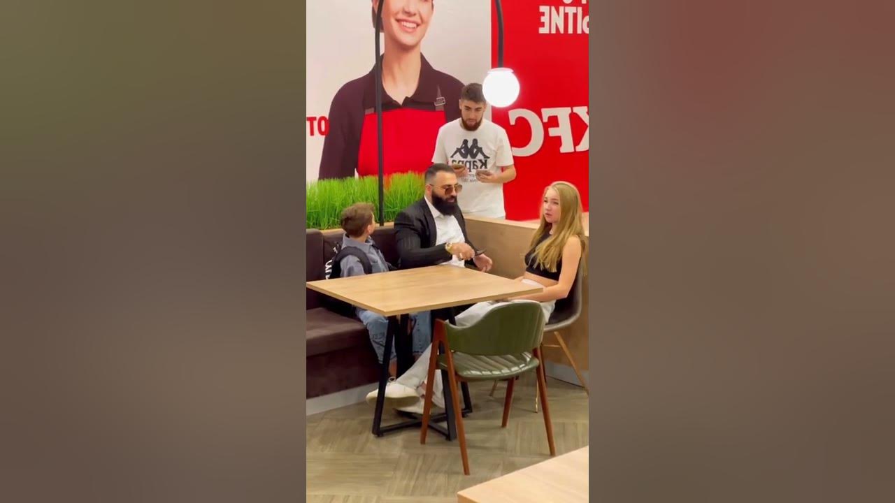 Отец разрешил погулять с дочкой - YouTube