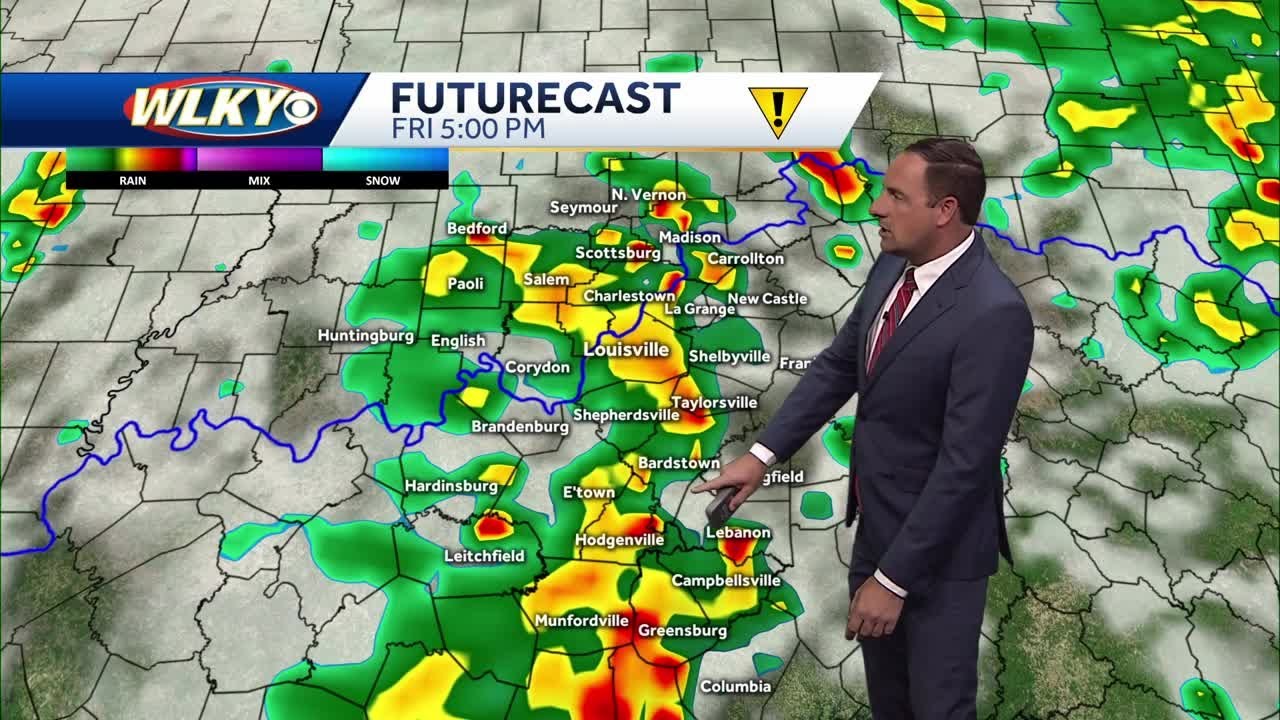 Scattered showers and storms return Friday & Saturday - YouTube