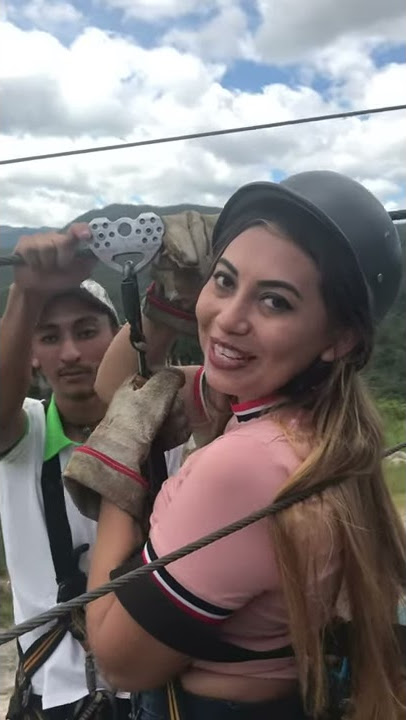 Canope en aventuras de Perquín 😁 El Salvador con Cindy