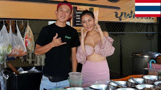 The Beautiful Women Cooking Thailand Street Food