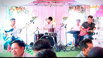 Ban nhạc Thế Vinh hòa âm rất hay và nghe rất cực phê. Đám cưới hre | Đám cưới trên núi