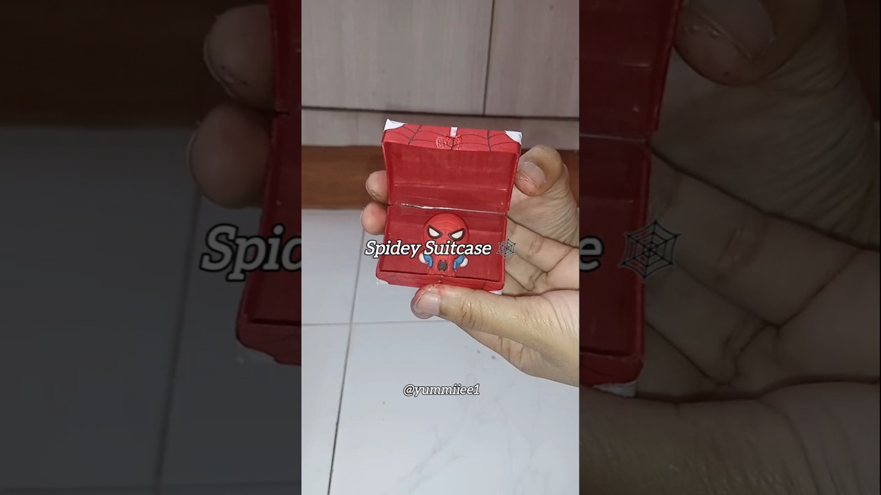 SPIDEY SUITCASE 🕸️ #spiderman #diy #diycrafts #spidermanshorts #craft #artwork #spidey #craftideas