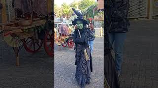 owjee een gemene heks in de zone Nightmare Walibi Holland 🫣🤣🤣🤣