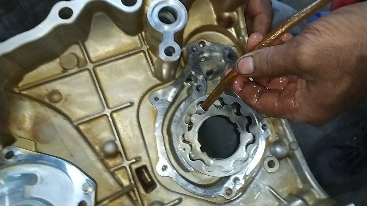 2tr engine oil pump kit replacement Toyota Hilux YouTube