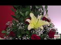 Como hacer un Arreglo Floral con Rosas Rojas para Cumpleaños- Hogar Tv  por Juan Gonzalo Angel