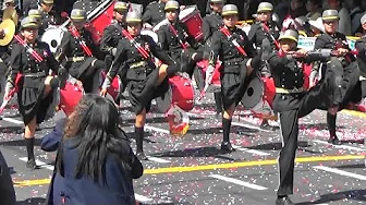 DESFILE ESCOLAR CAMPEON DE CAMPEONES SECUNDARIA AREQUIPA UGEL SUR part 1/5 (2016)