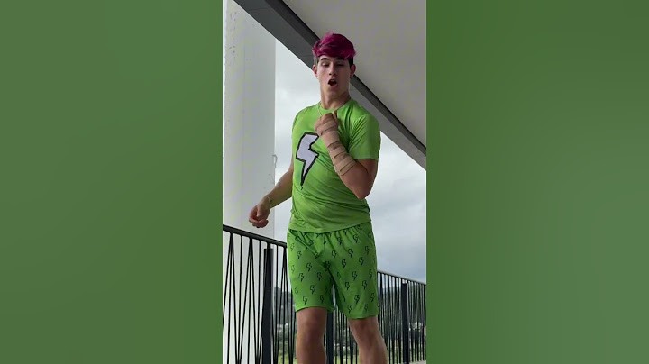 ELA SE MACHUCOU😱
