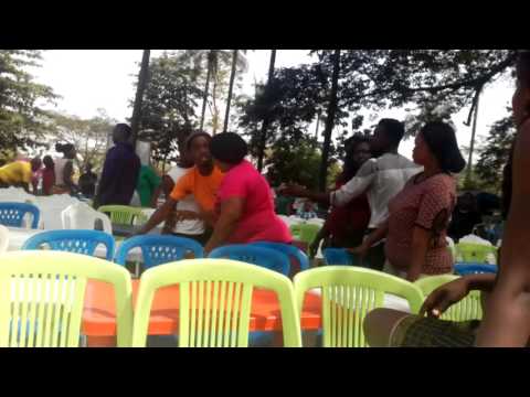 Sellers Fight Over Space In Calabar Festival Villa