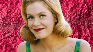 Elizabeth Montgomery's Micro Bikini Photos That Will Make You Drool!