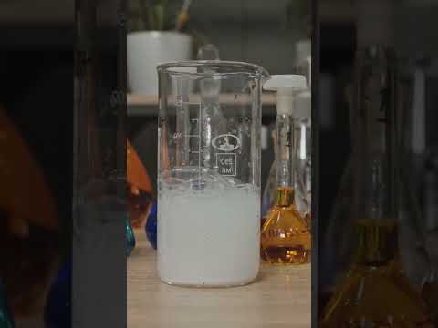 ليه ماء النار ما بيذوبش الإزاز السر العلمي اللي بيحمي القوارير علوم كيمياء معلومات سريعة