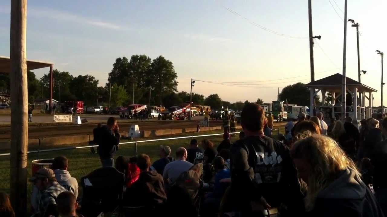 Corn Belt Shriners Smoke and Noise Pulls YouTube