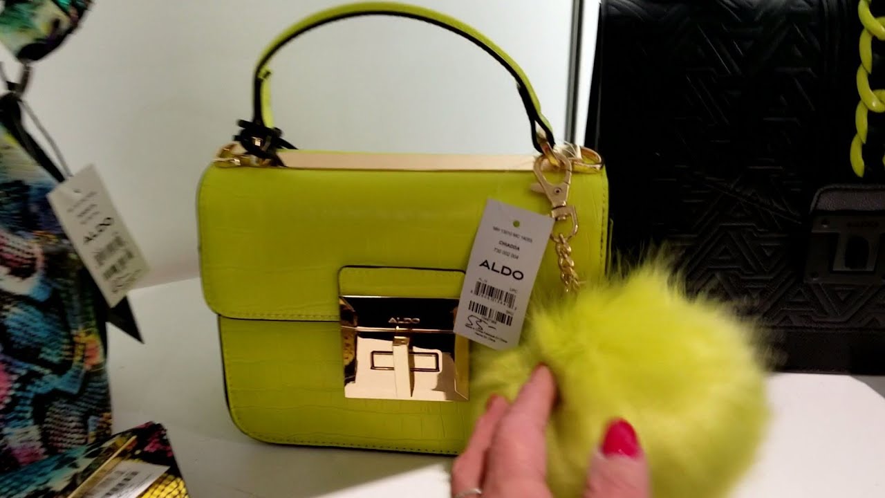 Buy Michael Kors Bright Limeade Heather Large Shoulder Bag for Women Online  @ Tata CLiQ Luxury