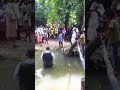 Batismo no rio na Aldeia CCB
