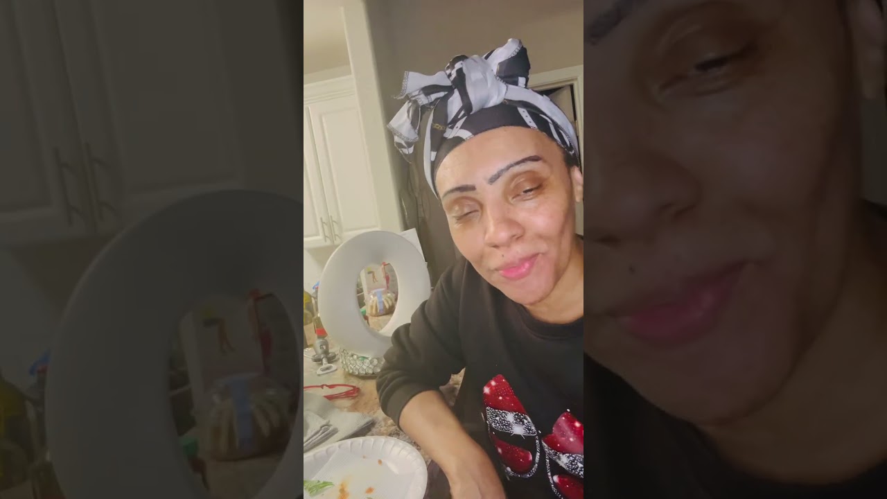 It’s late but something good to eat😋