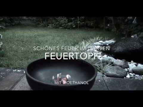 feuertopf-im-garten--schöne-flamme-mit-bioethanol