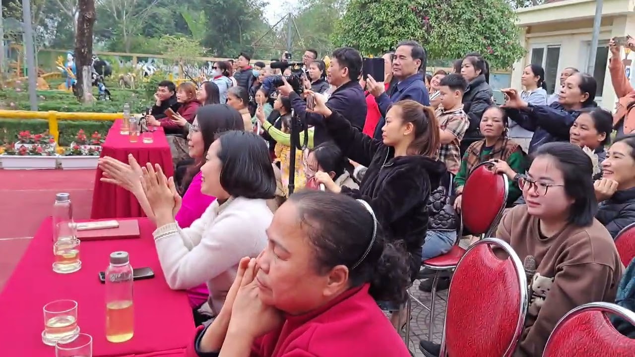 Đồng diễn BÉ ĐÓN TẾT SANG-MÙA XUÂN ƠI. MN Quỳnh Lâm, Hòa Bình