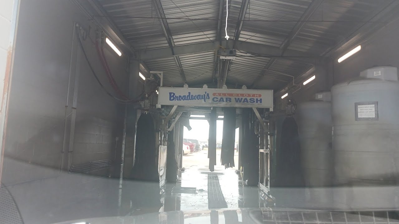 BroadWay's All Cloth Car Wash At Allen Samuels In Waco Texas - YouTube