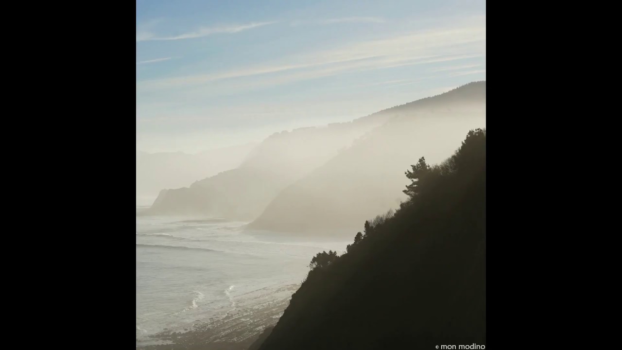 FLYSCH ROUTE GR-121 DEBA-ZUMAIA (GIPUZCOA)