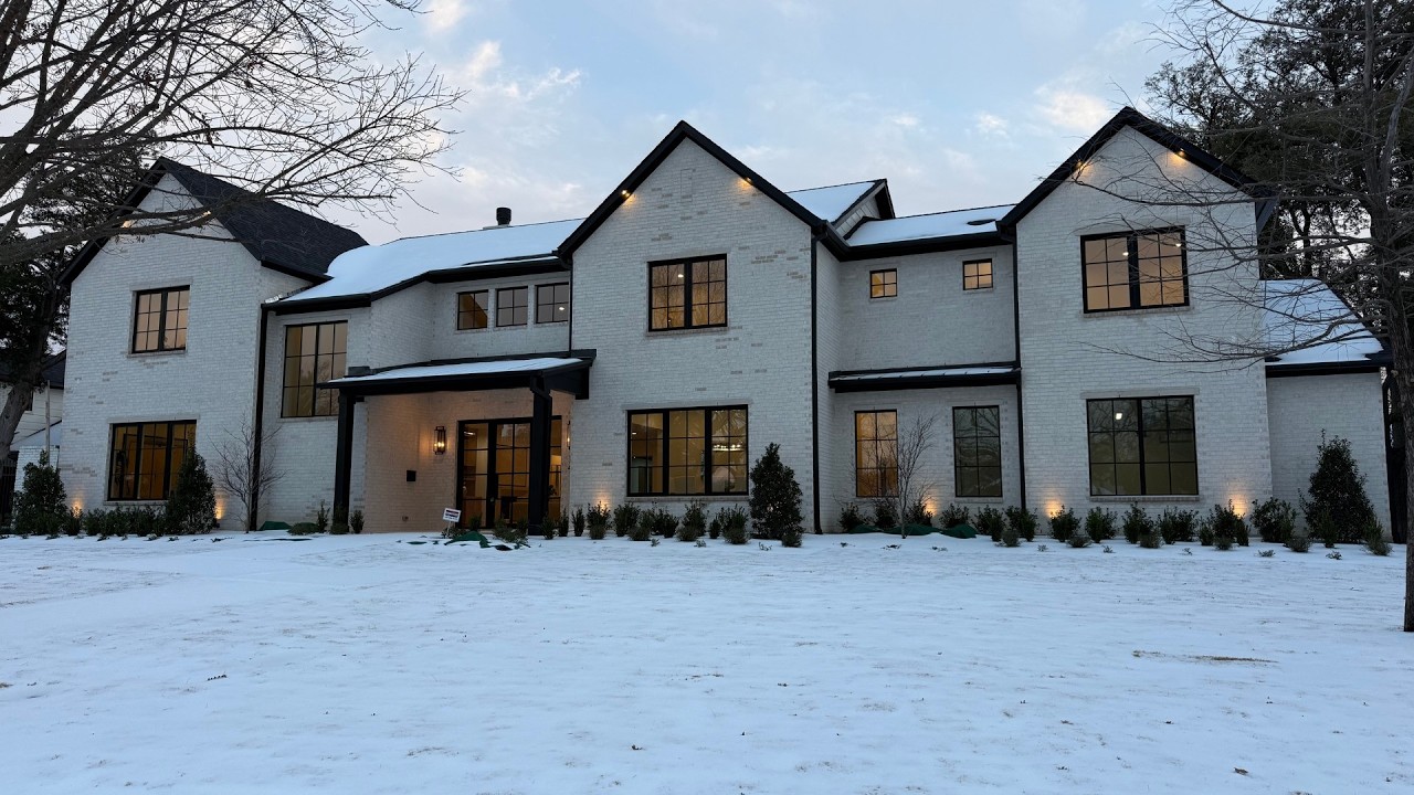 INSIDE A $3M THOUGHTFULLY DESIGNED LUXURY HOME IN TEXAS