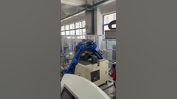 Metal tube bending machine, robot loading and unloading.Automation production line!