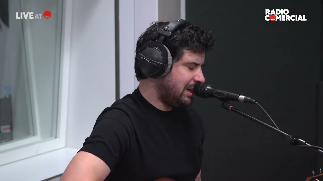 Rádio Comercial | O tempo vai esperar - Os Quatro e Meia live at Manhãs da Comercial