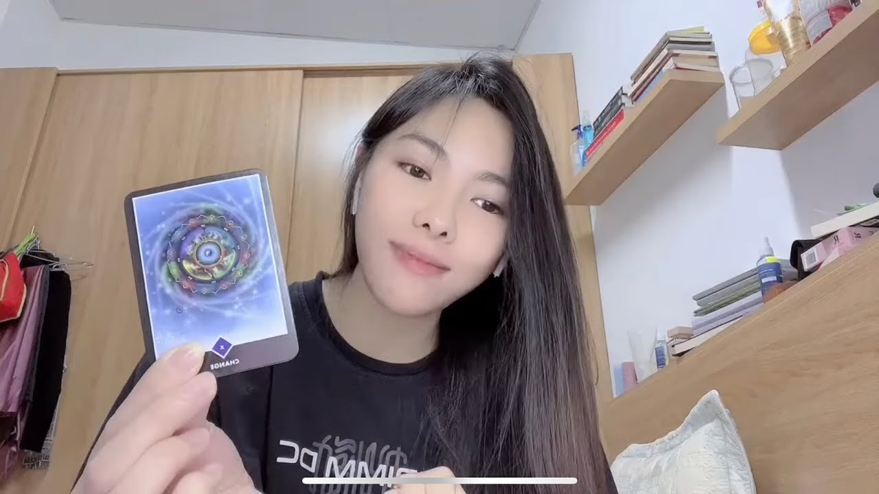 Họ cảm thấy thế nào mỗi khi ngắm nhìn bạn ? ( Chọn tụ / Timeless )