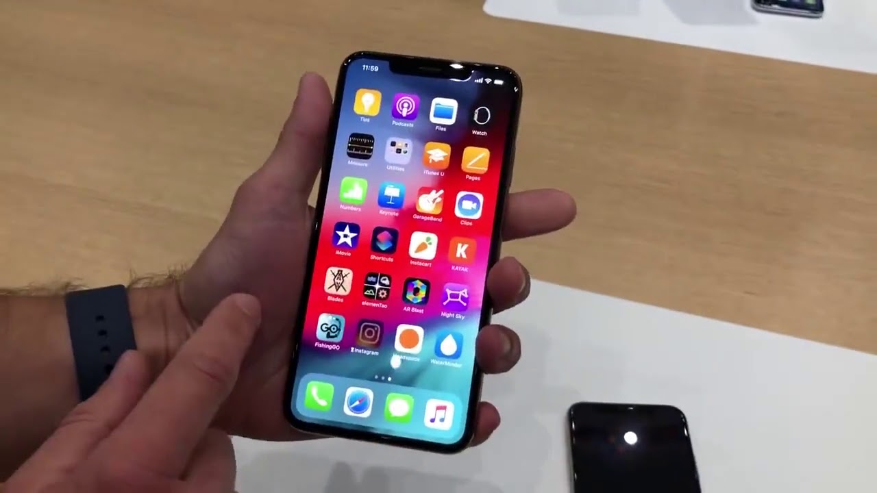 iPhone XS Max Review