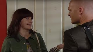 Jacqueline Jossas 1St Appearance Lauren Returns Home Eastenders