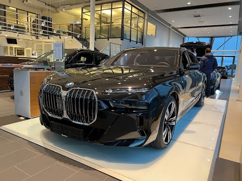 BMW i7 xDrive60 - luksus elbil - vi kikker kjapt på den - YouTube