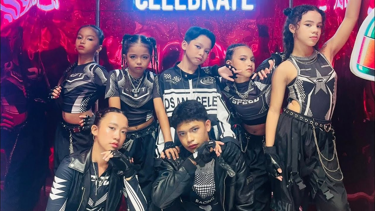 BTS (방탄소년단) '달려라 방탄 (Run BTS) | Dance Cover By Young Villains